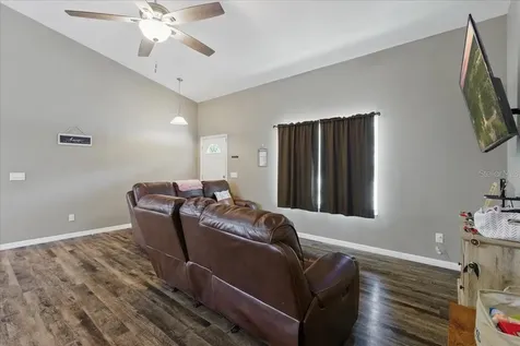 1180 Hough Street Bell FL 32619