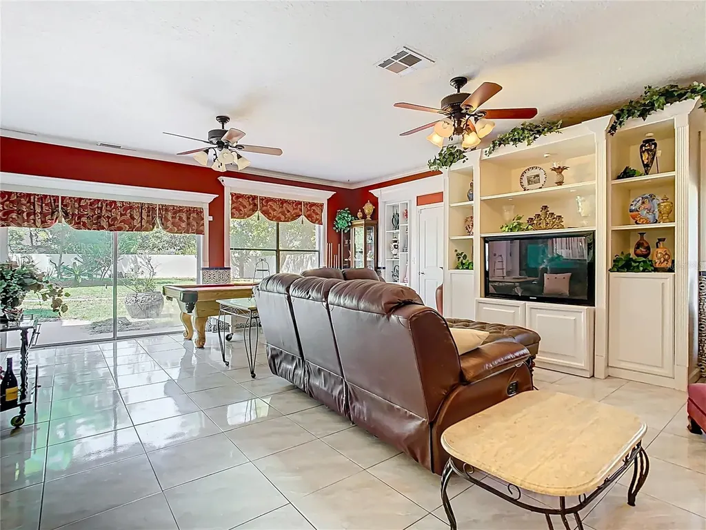 5852 Medinah Way Orlando FL 32819