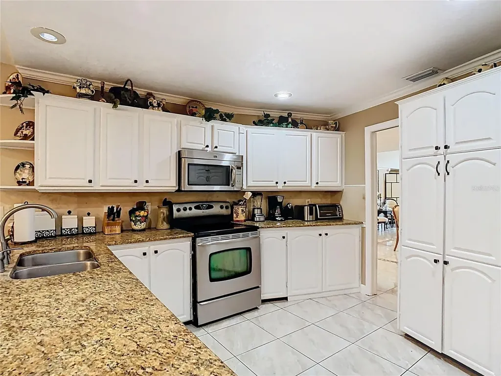 5852 Medinah Way Orlando FL 32819