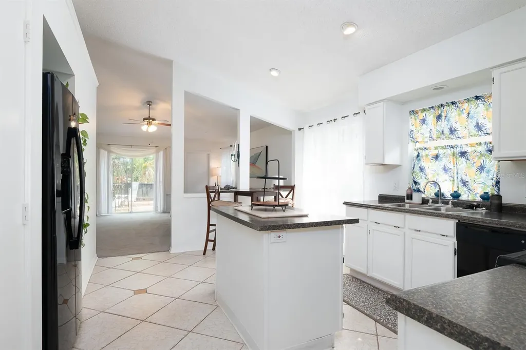 254 Oak Park Place Casselberry FL 32707