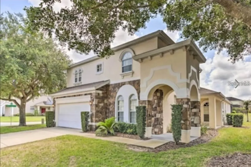 214 Tupelo Circle Davenport FL 33897