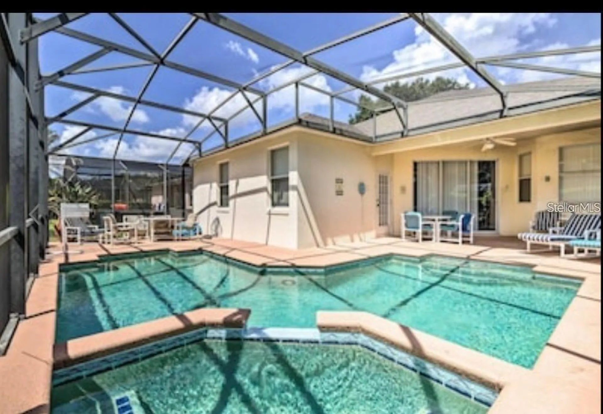 214 Tupelo Circle Davenport FL 33897