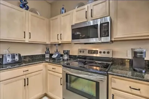 214 Tupelo Circle Davenport FL 33897