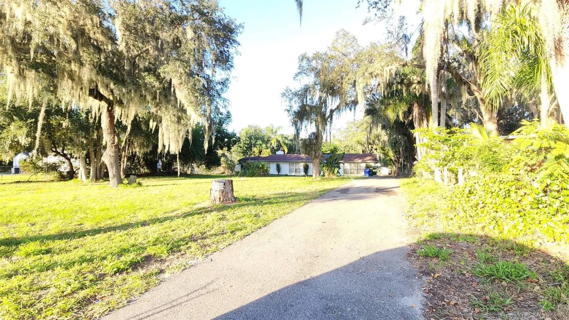 2405 Neptune Road Kissimmee FL 34744