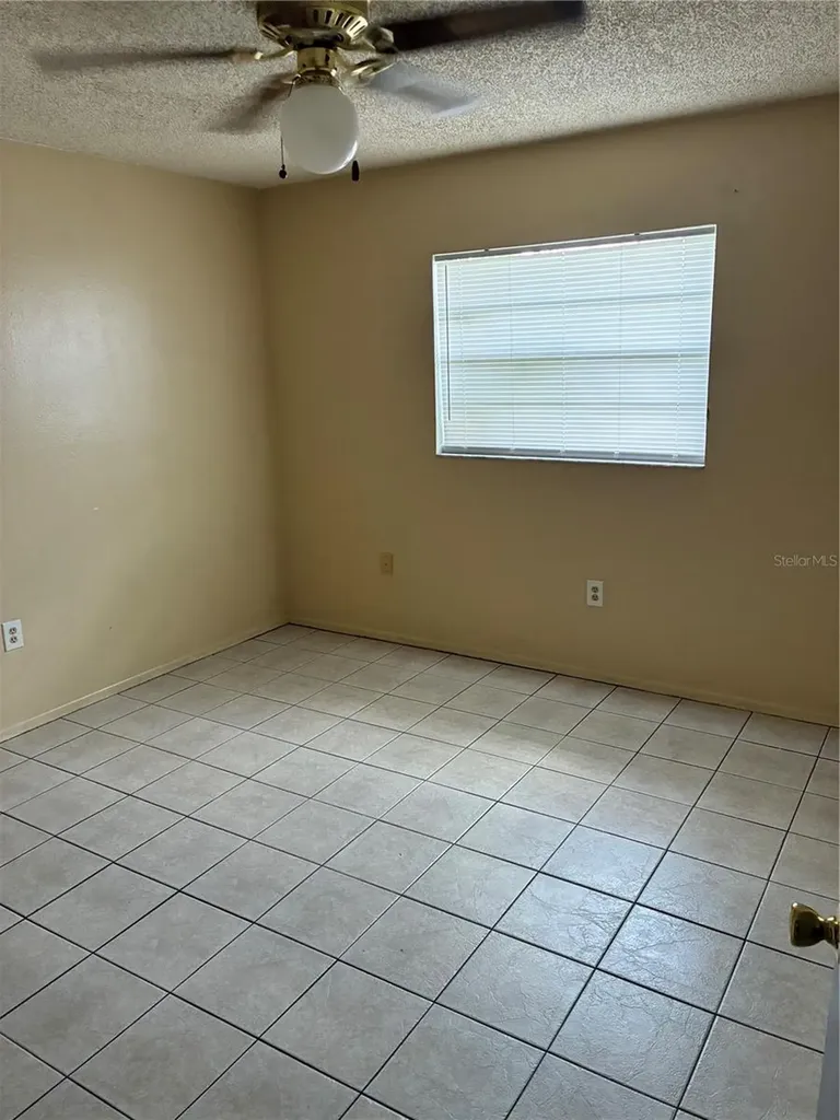 6520/6522 12th Street W Bradenton FL 34207