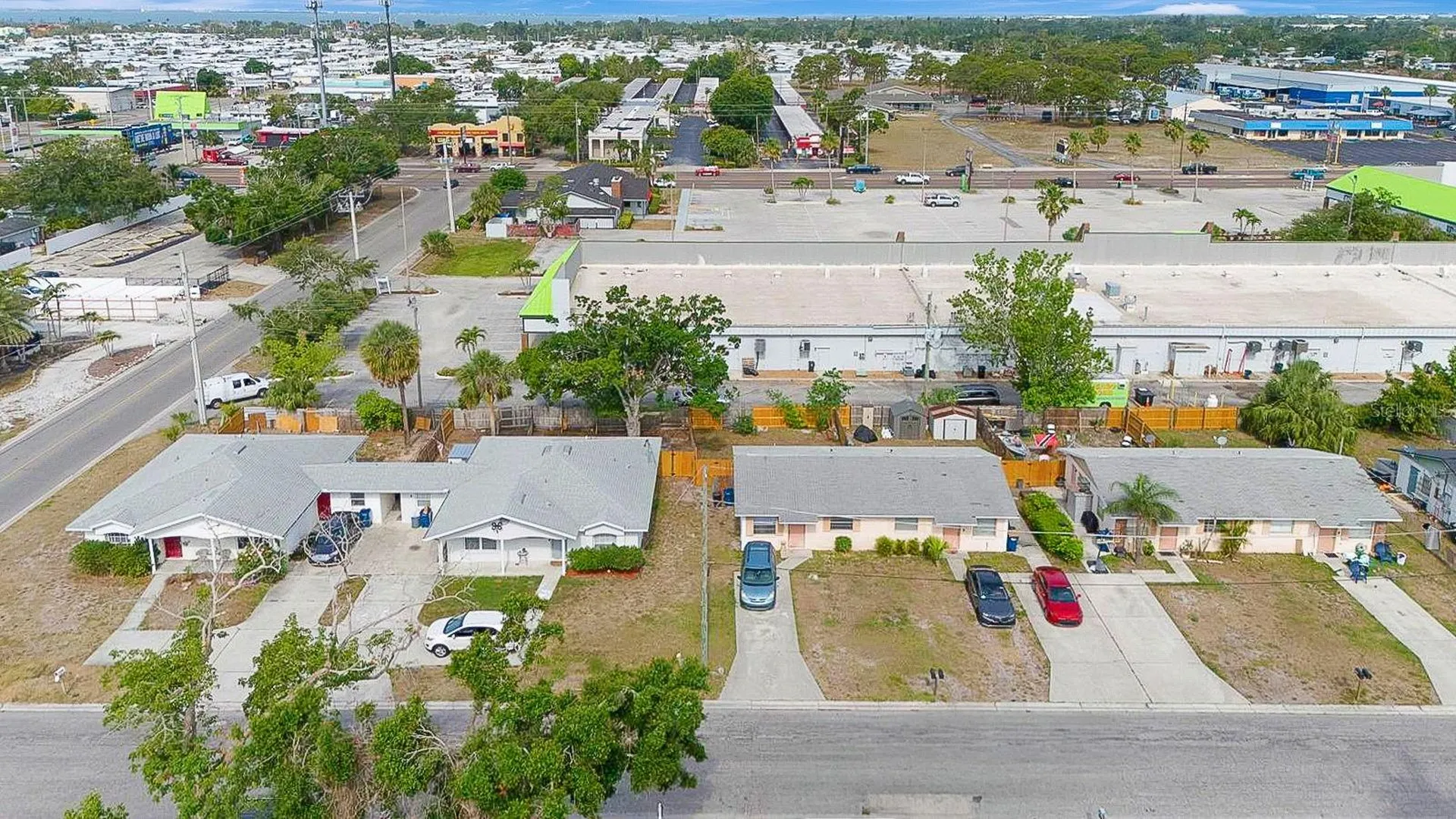 6520/6522 12th Street W Bradenton FL 34207