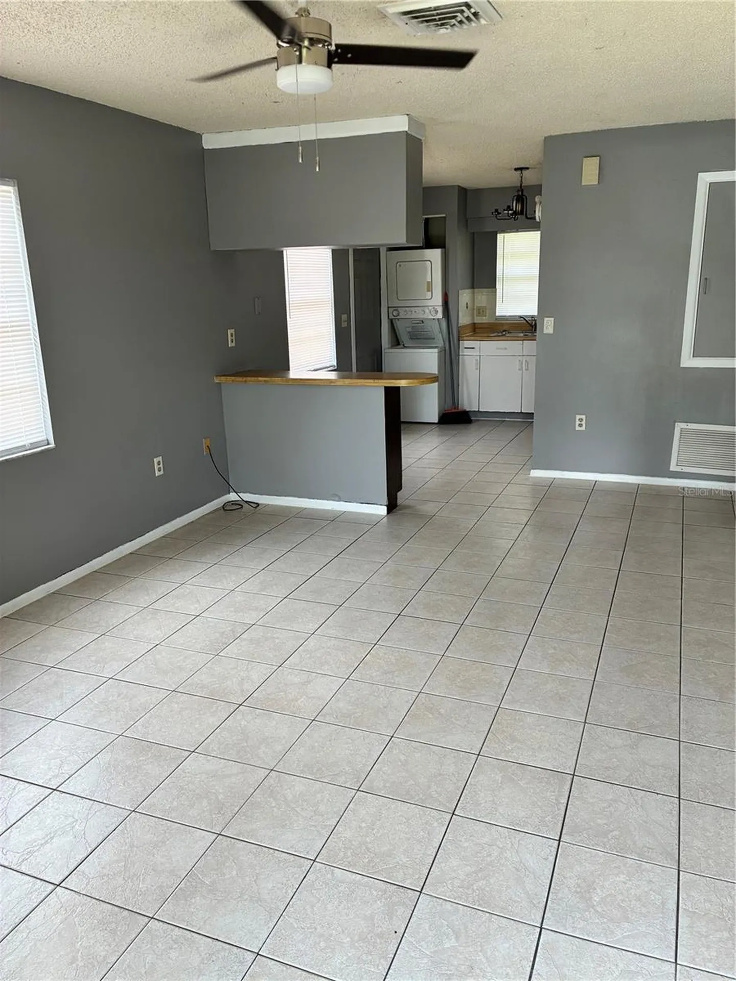 6520/6522 12th Street W Bradenton FL 34207