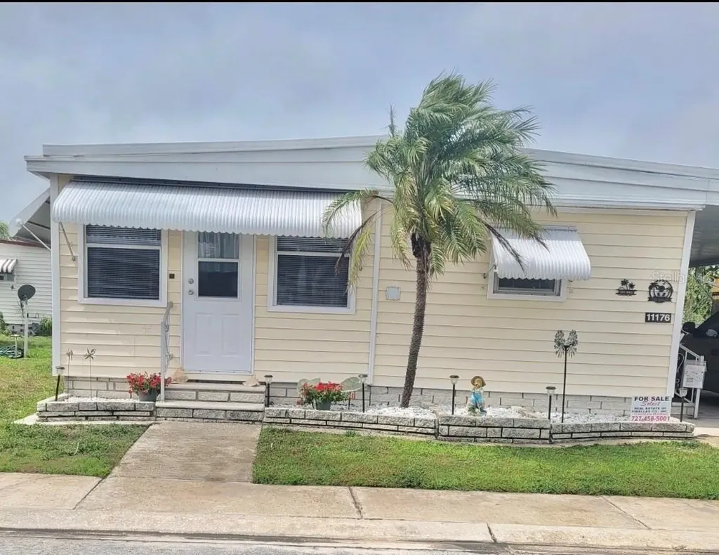 11176 100th Street Largo FL 33773