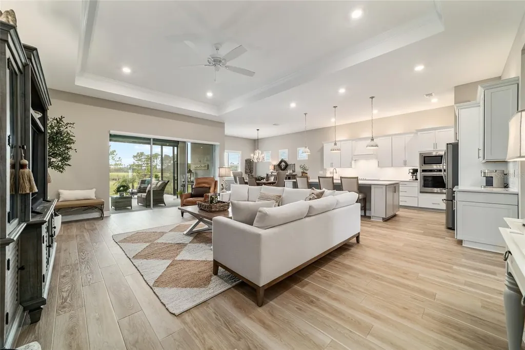 8606 SW 61st Loop Ocala FL 34481