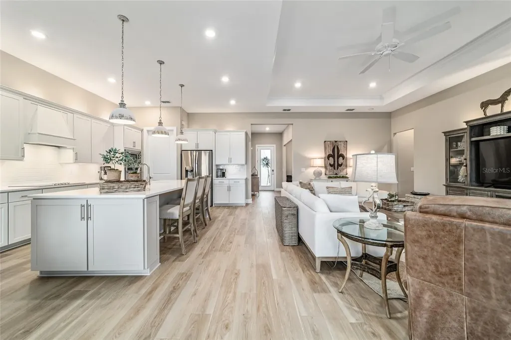 8606 SW 61st Loop Ocala FL 34481