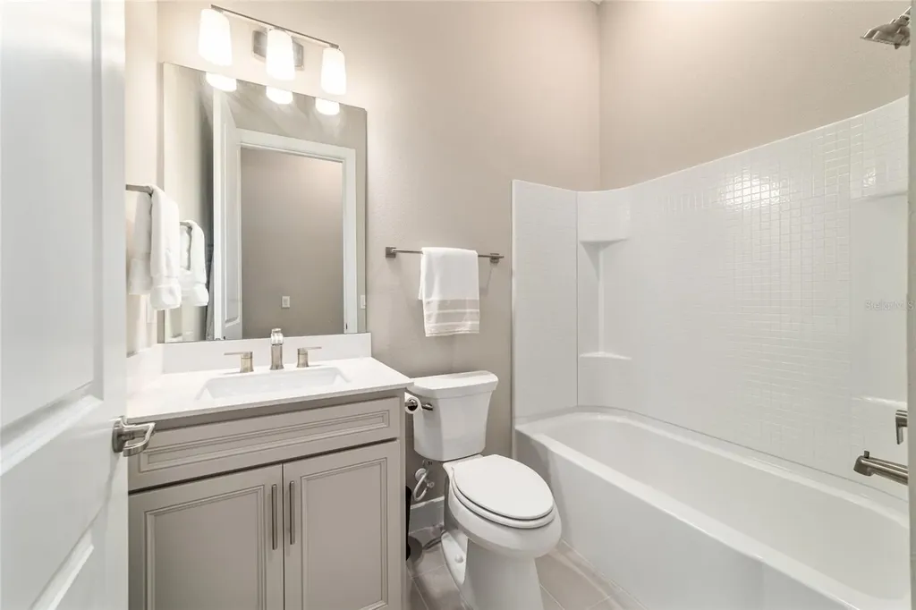 8606 SW 61st Loop Ocala FL 34481
