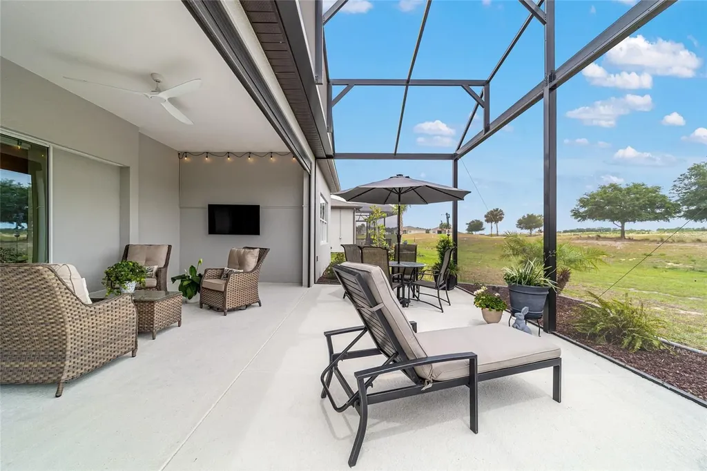 8606 SW 61st Loop Ocala FL 34481