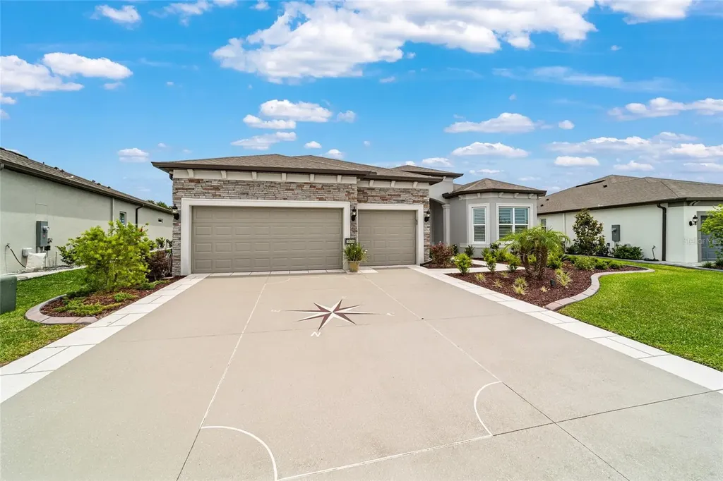 8606 SW 61st Loop Ocala FL 34481