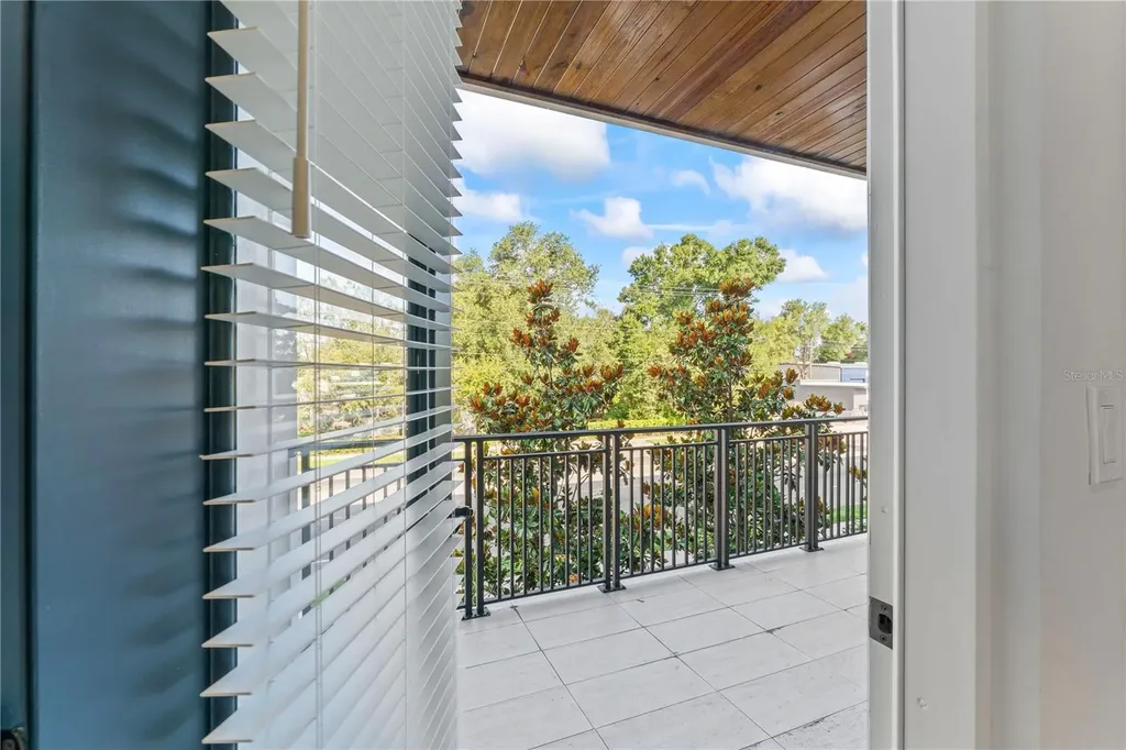 4911 N Nebraska Avenue Tampa FL 33603