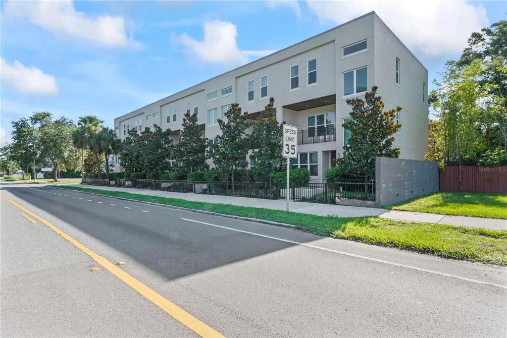 4911 N Nebraska Avenue Tampa FL 33603