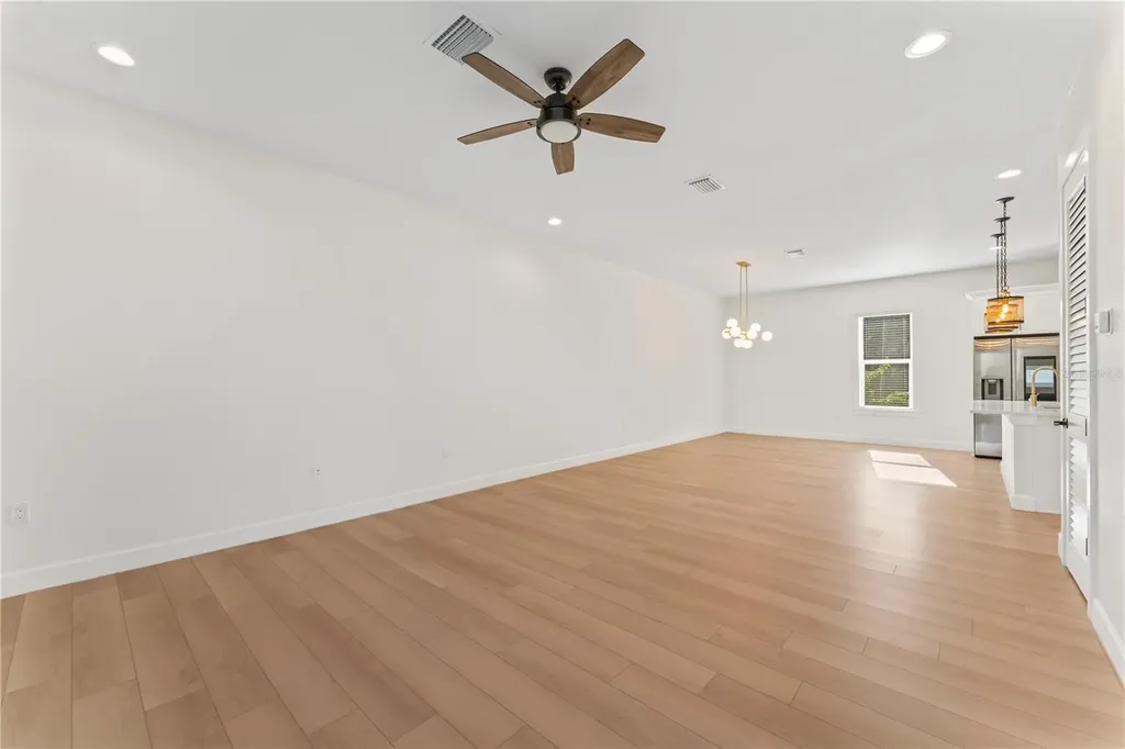 4911 N Nebraska Avenue Tampa FL 33603