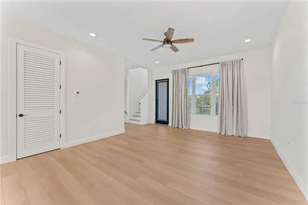 4911 N Nebraska Avenue Tampa FL 33603