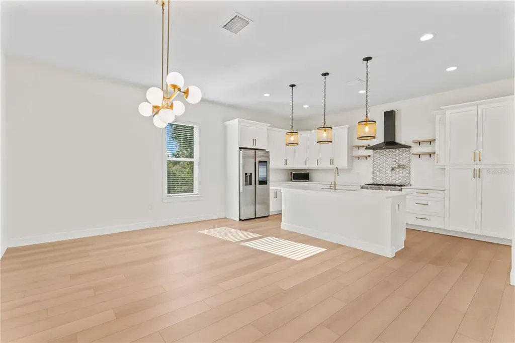 4911 N Nebraska Avenue Tampa FL 33603