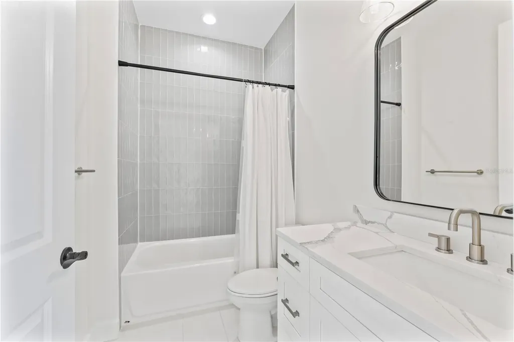 4911 N Nebraska Avenue Tampa FL 33603