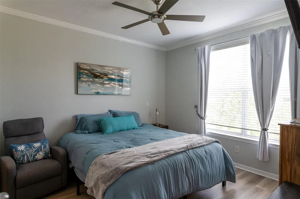 4221 W Spruce Street Tampa FL 33607