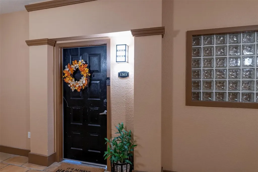 4221 W Spruce Street Tampa FL 33607