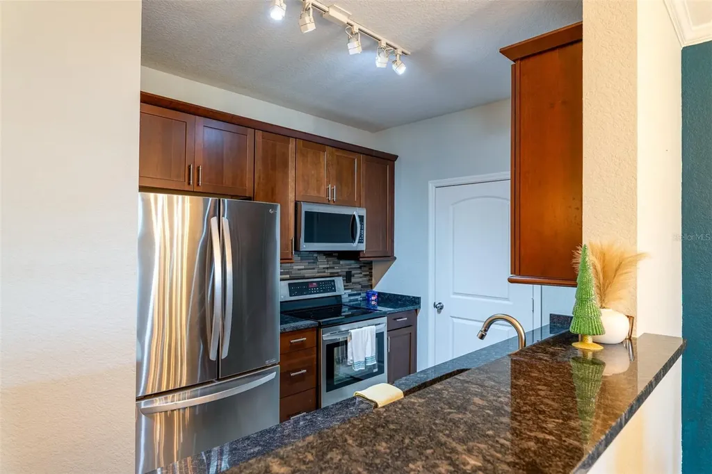 4221 W Spruce Street Tampa FL 33607