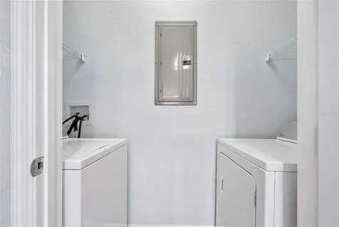 4221 W Spruce Street Tampa FL 33607