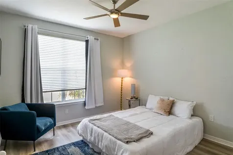 4221 W Spruce Street Tampa FL 33607