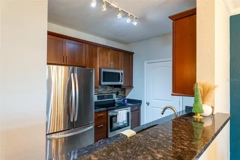 4221 W Spruce Street Tampa FL 33607