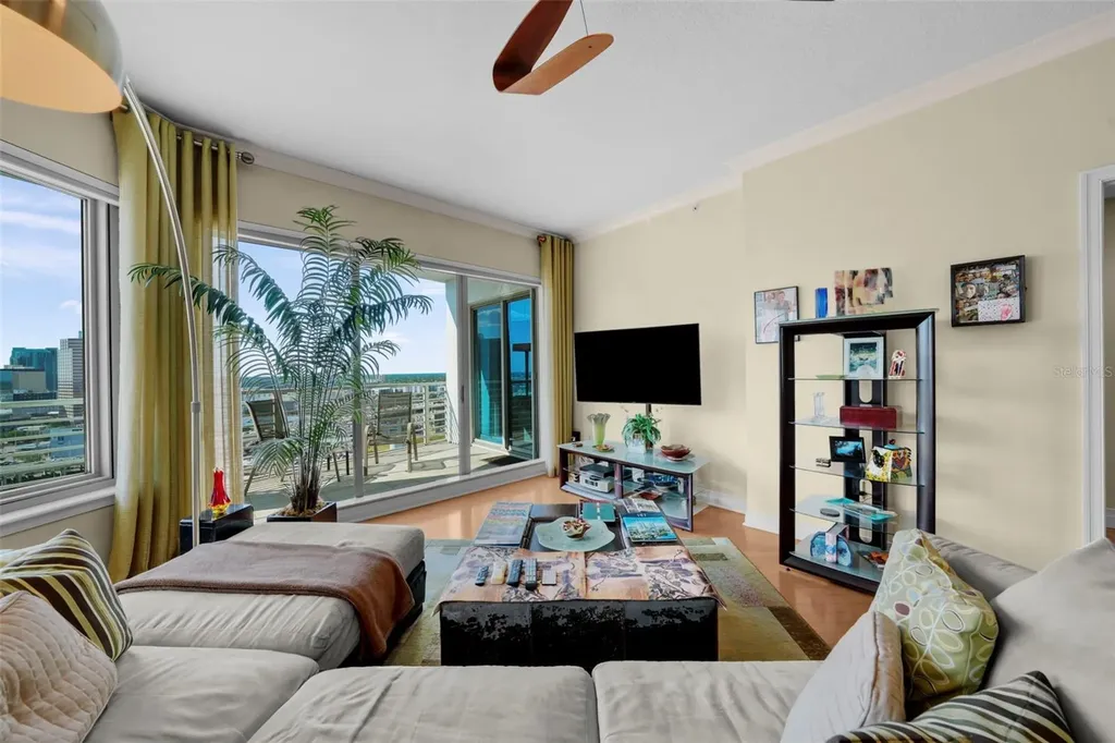 449 S 12th Street Tampa FL 33602