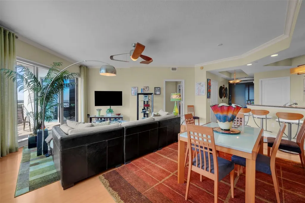 449 S 12th Street Tampa FL 33602