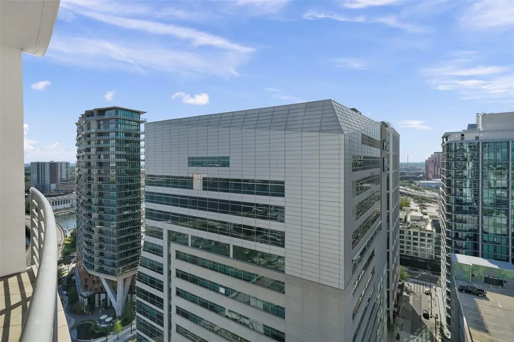 449 S 12th Street Tampa FL 33602