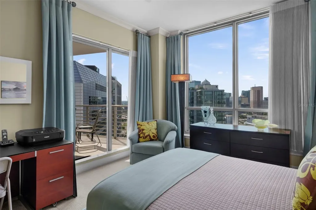 449 S 12th Street Tampa FL 33602