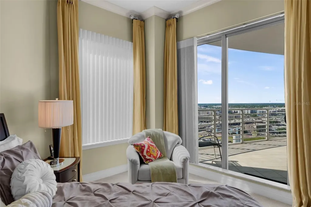 449 S 12th Street Tampa FL 33602