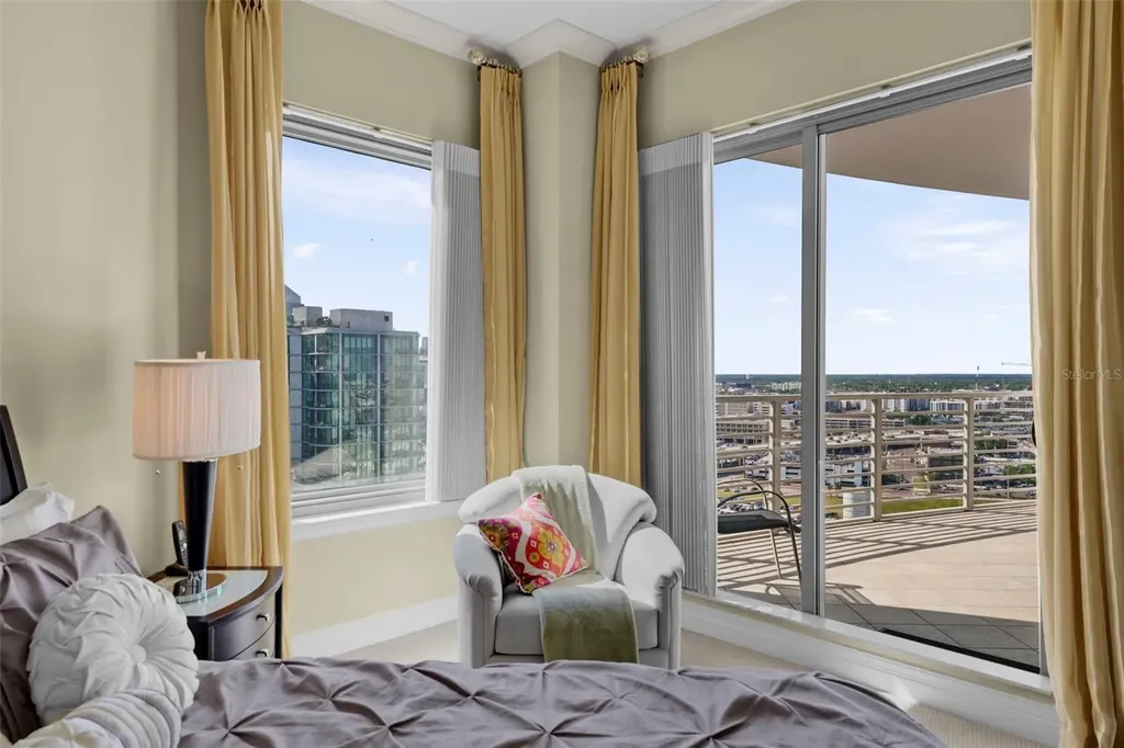 449 S 12th Street Tampa FL 33602