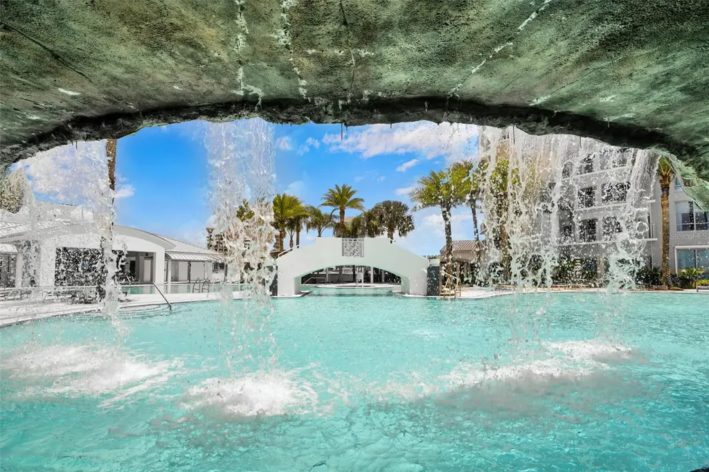 449 S 12th Street Tampa FL 33602