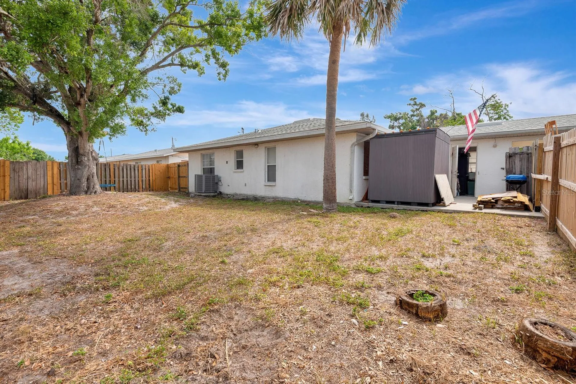 6528/ 6530 12th Street W Bradenton FL 34207