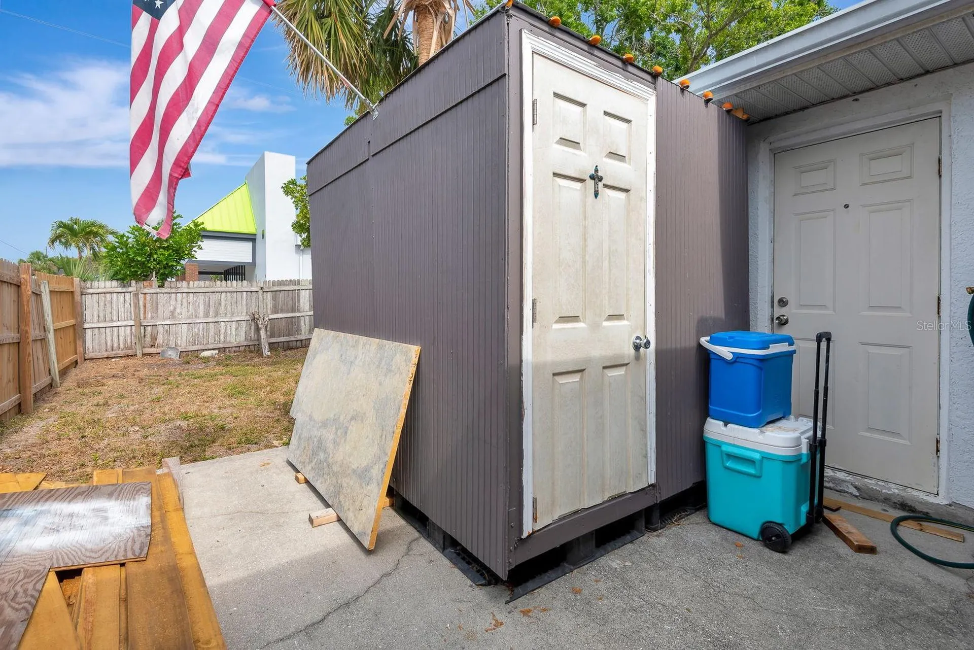 6528/ 6530 12th Street W Bradenton FL 34207