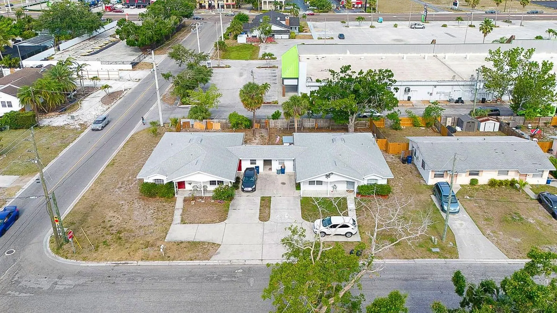 6528/ 6530 12th Street W Bradenton FL 34207