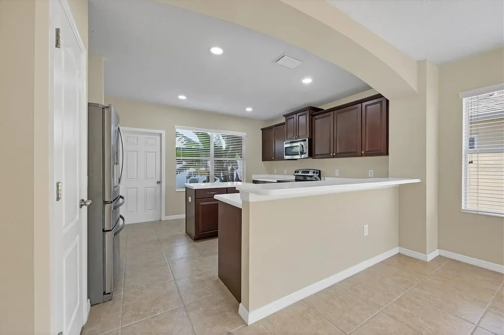 4811 Woodbrook Drive Sarasota FL 34243