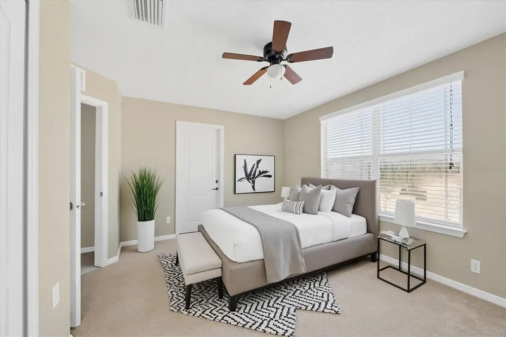 4811 Woodbrook Drive Sarasota FL 34243