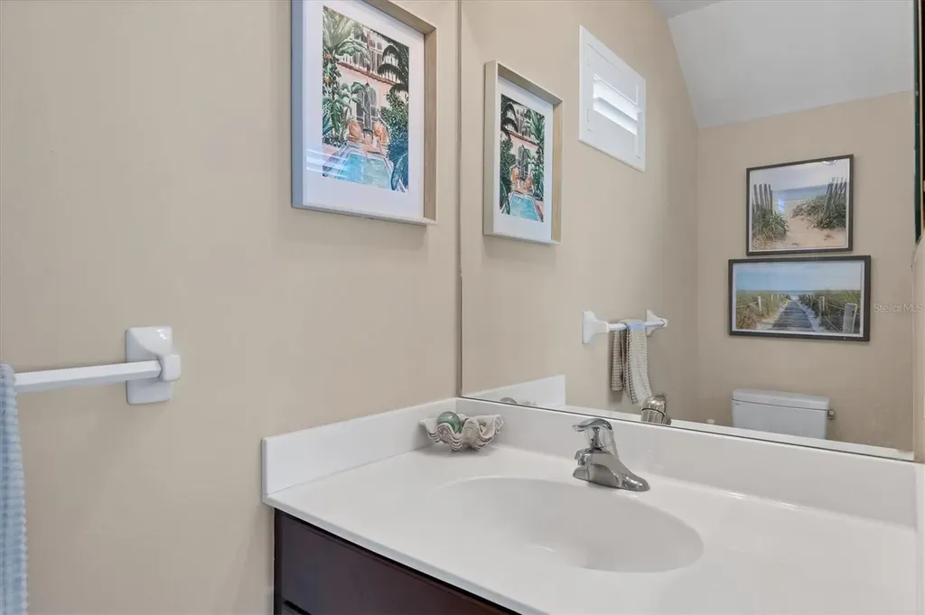 4811 Woodbrook Drive Sarasota FL 34243