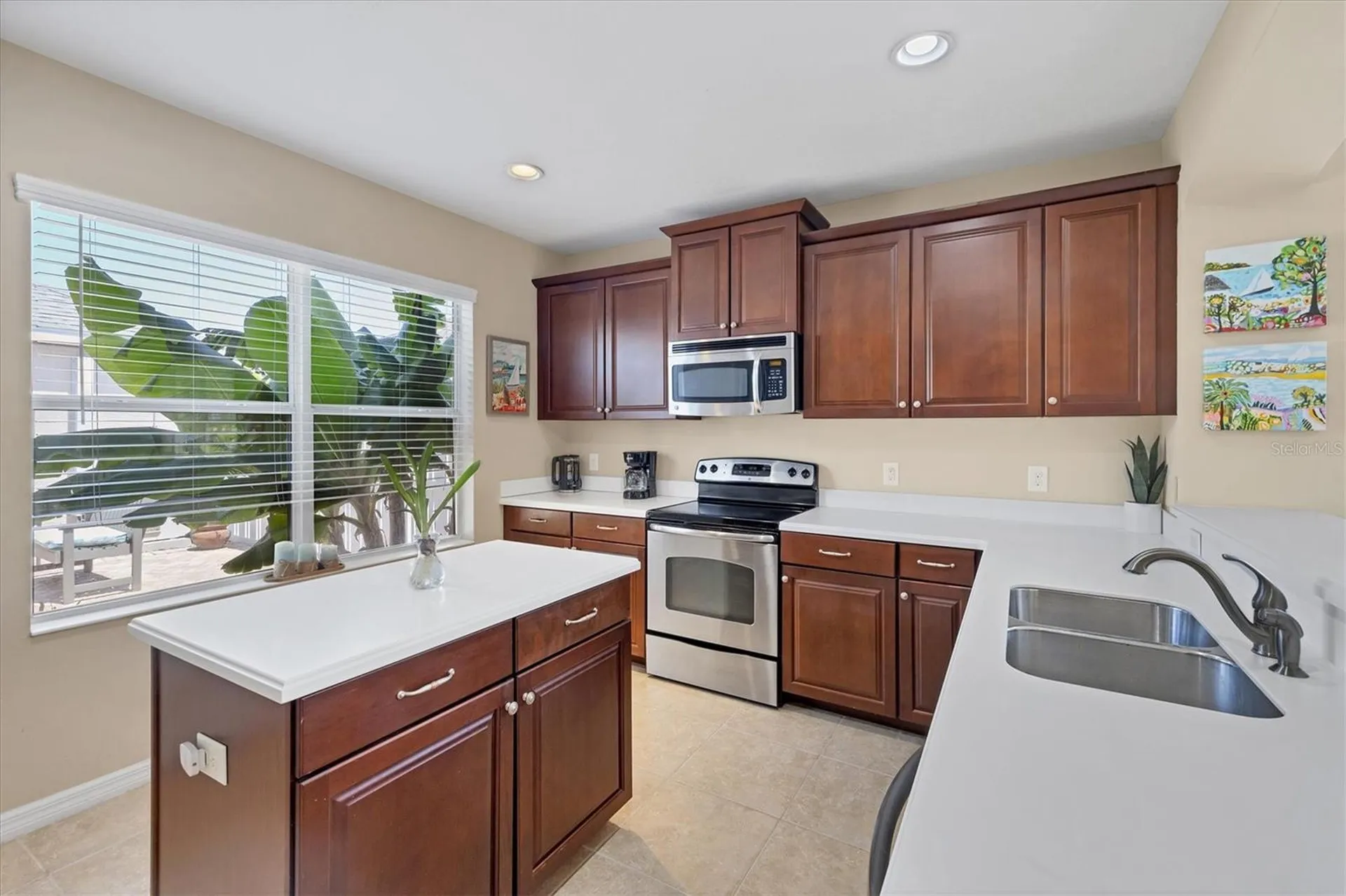 4811 Woodbrook Drive Sarasota FL 34243