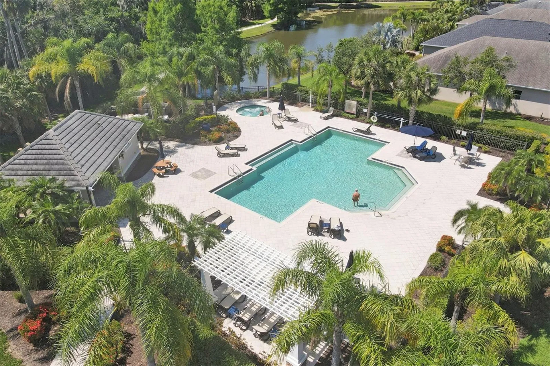 4811 Woodbrook Drive Sarasota FL 34243