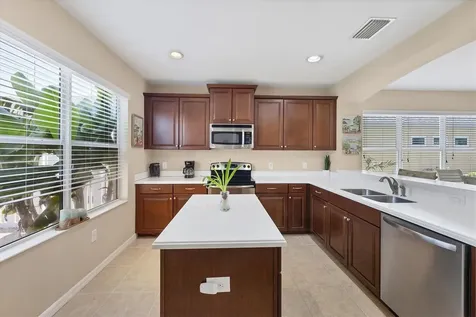 4811 Woodbrook Drive Sarasota FL 34243