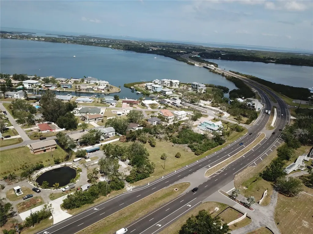 5405 Us Highway 19 Palmetto FL 34221