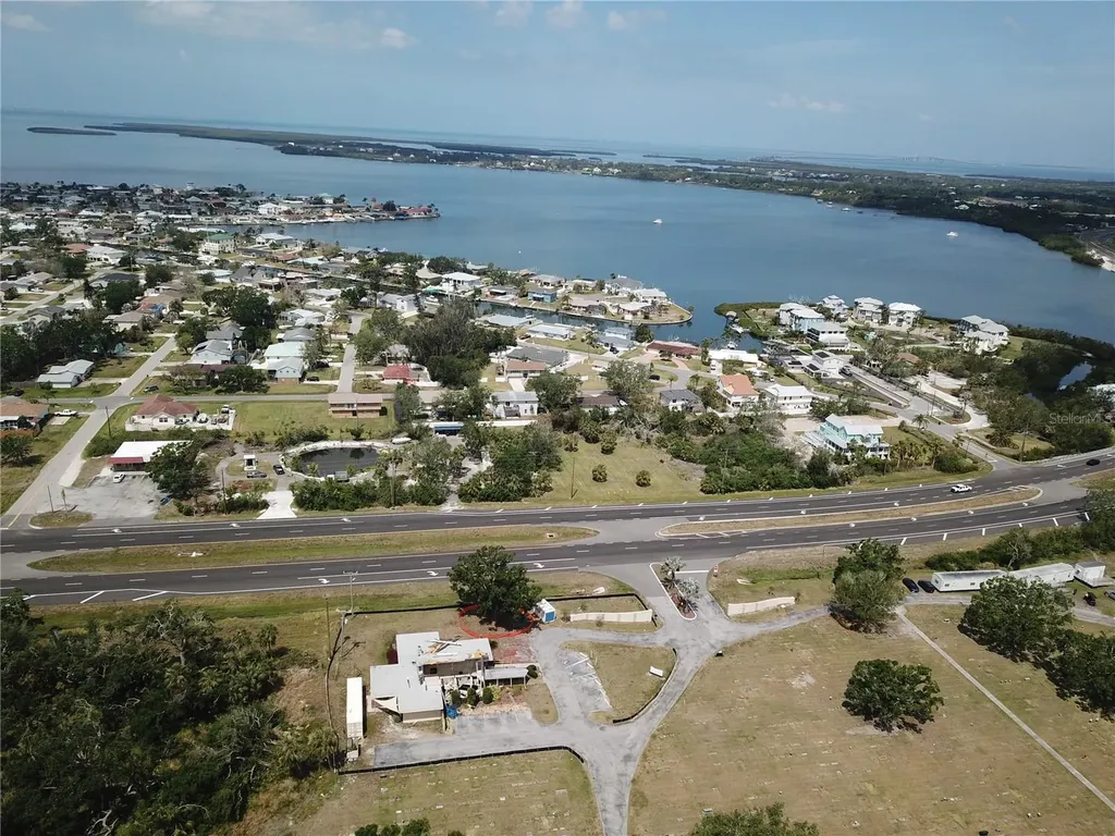 5405 Us Highway 19 Palmetto FL 34221