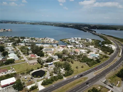 5405 Us Highway 19 Palmetto FL 34221
