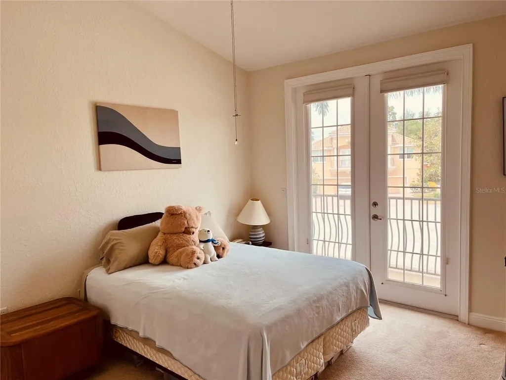 184 Banyan Bay Drive St Petersburg FL 33705