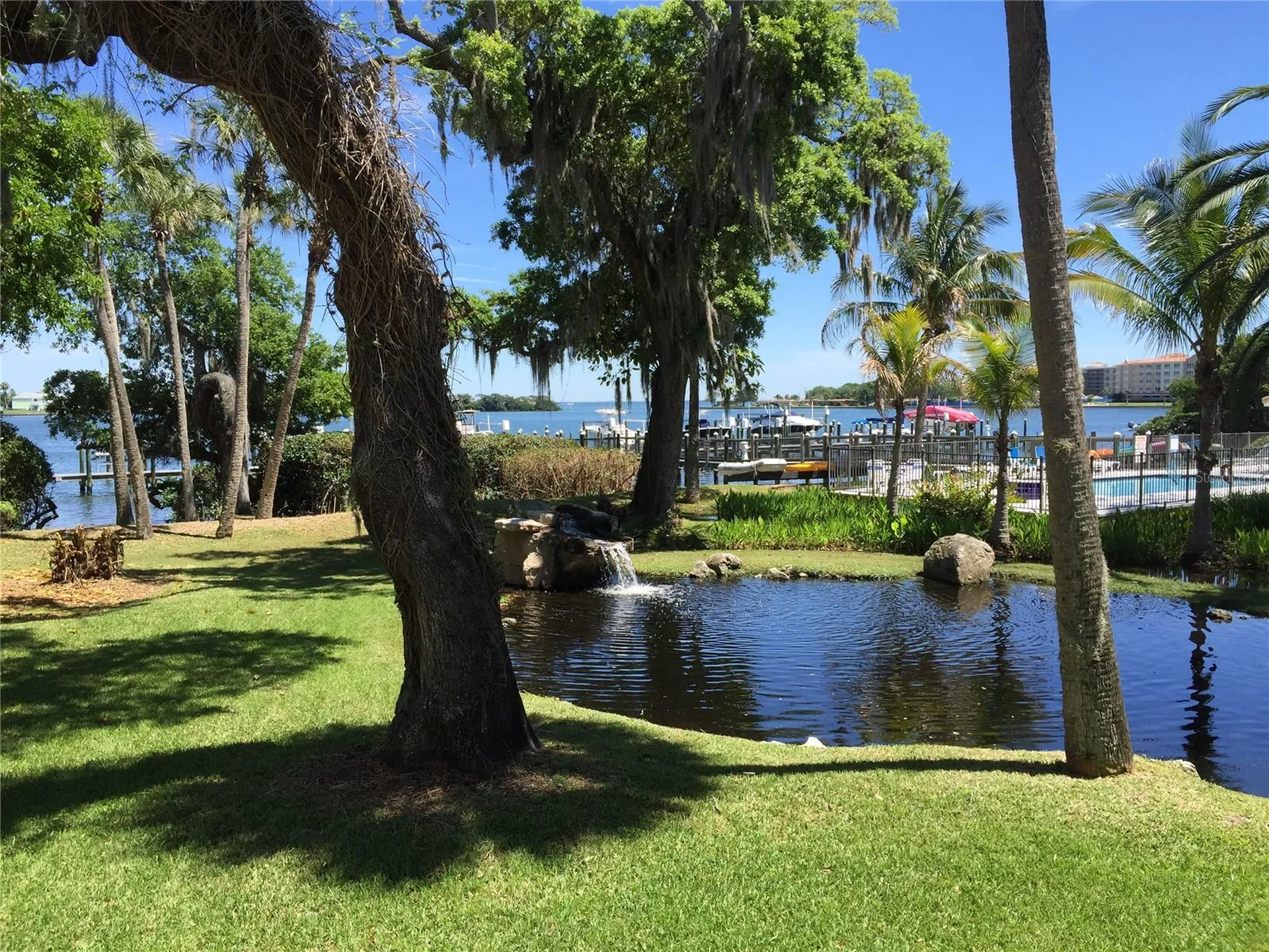 184 Banyan Bay Drive St Petersburg FL 33705